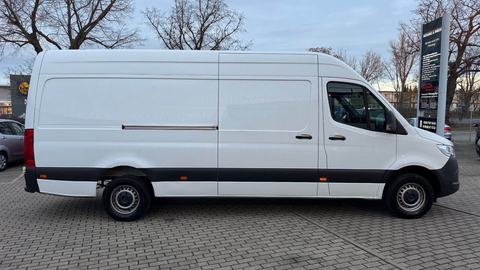 
										Mercedes-Benz Sprinter III Maxi 317 full									